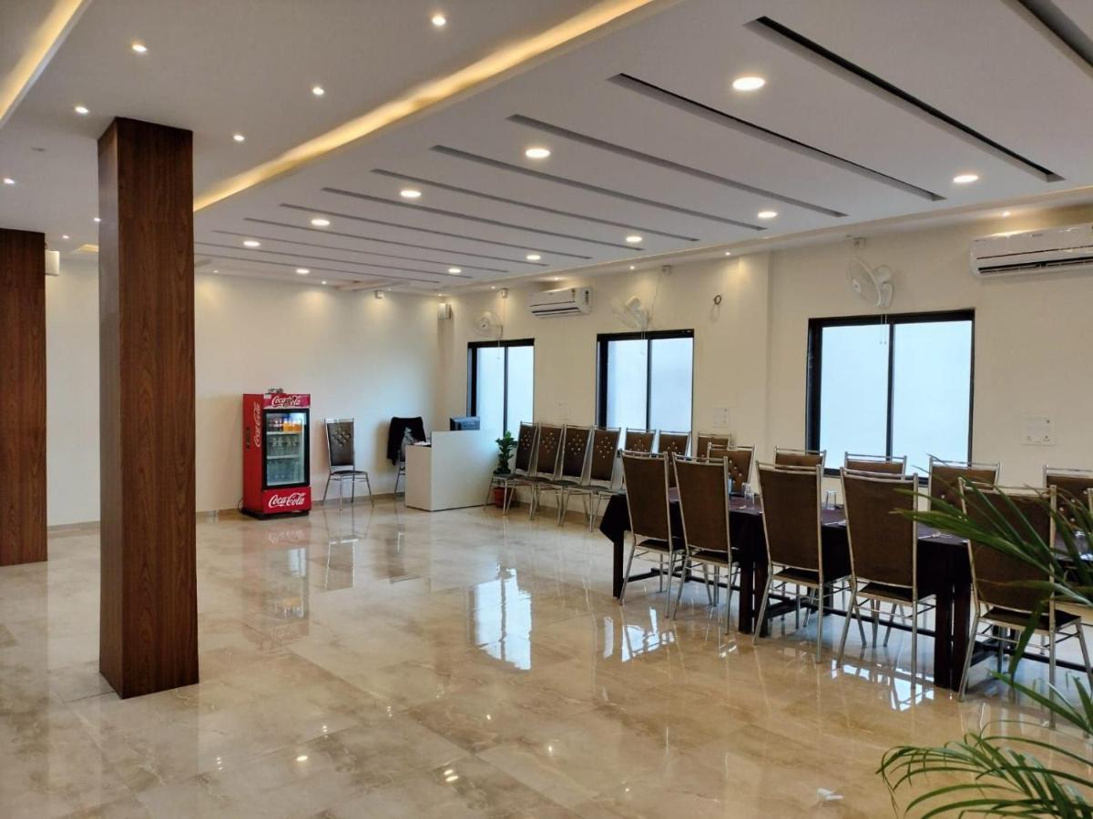 Hotel Satkar International Chhindwara Exterior photo